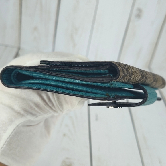 Gucci Wallet - Picture 16 of 17